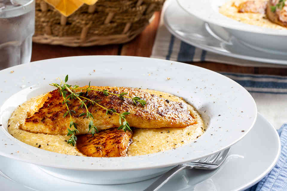 fish n grits.jpeg